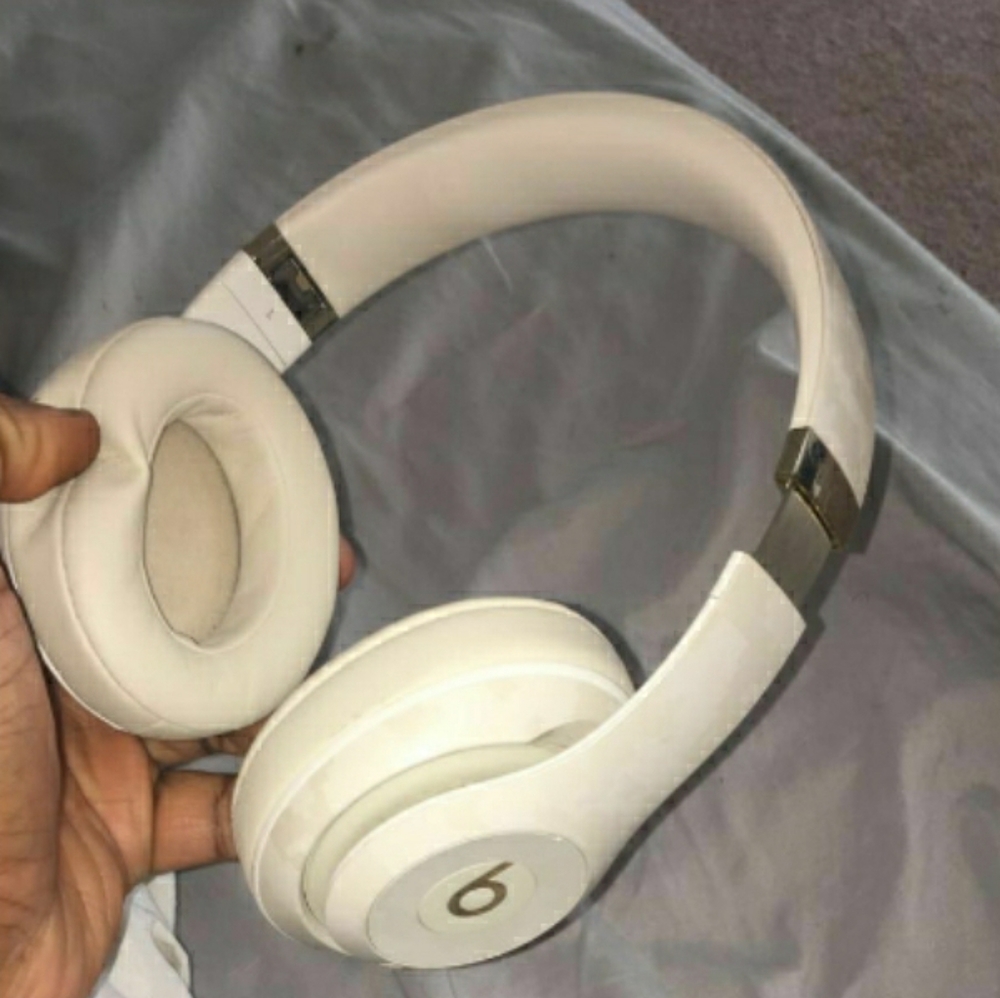 Wireless Beats Headphones